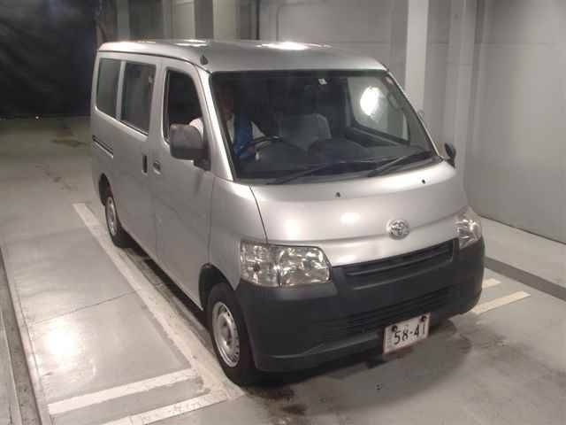 4035 Toyota Town ace van S402M 2016 г. (JU Tokyo)